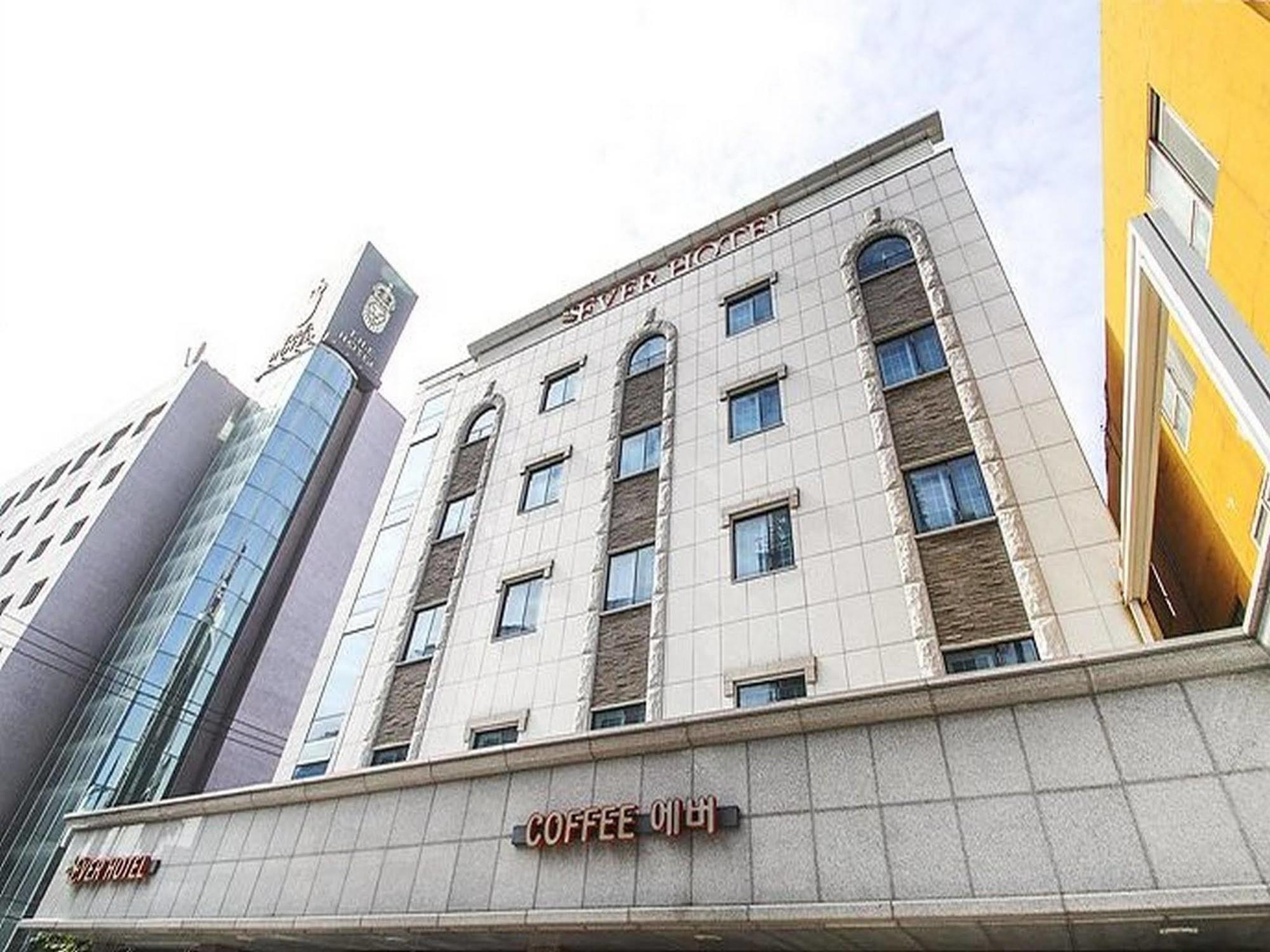 Ever Hotel Jeju Exterior foto