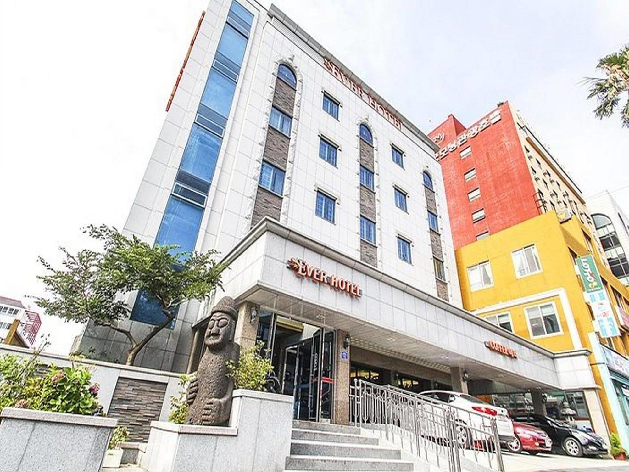 Ever Hotel Jeju Exterior foto